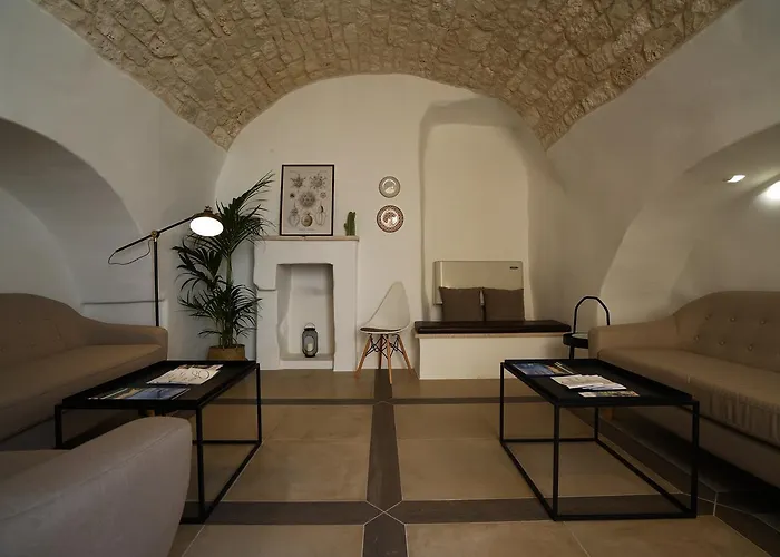 Gh Dimora Sant'anna Otel 4*